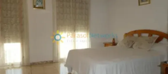 4 bedrooms House in Valencia, Spain No. 135801 6