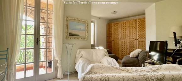 5 bedrooms Villa in Olbia, Italy No. 328984 11