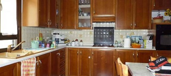 3 غرف نوم فيلا في Montopoli in Val d'Arno, Italy رقم 141007 5