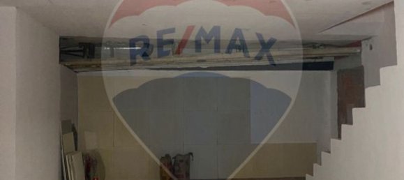 108m² Commercial property in Porto, Portugal No. 30658 13