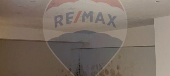 108m² Commercial property in Porto, Portugal No. 30658 11