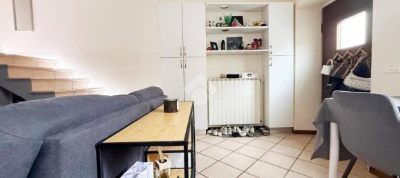 1 Schlafzimmer Wohnung in Cislago, Italy, Nr. 315447 6