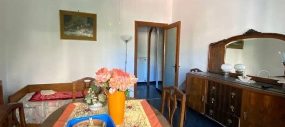 2 rooms Apartment in Genoa, Italy No. 118621 2