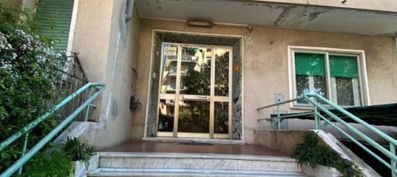 2 rooms Apartment in Genoa, Italy No. 118621 8