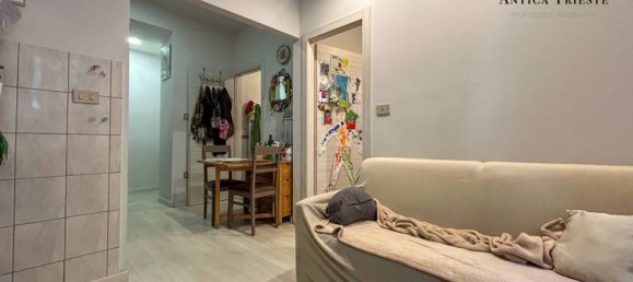 Квартира с 2 спальнями в Триест, Италия № 333150 2