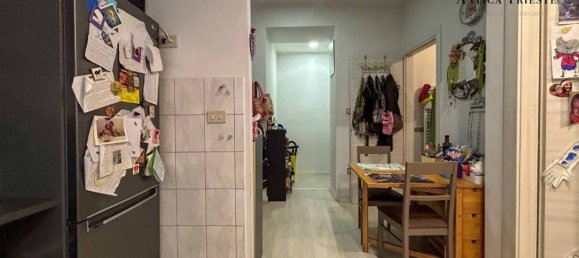 Квартира с 2 спальнями в Триест, Италия № 333150 3