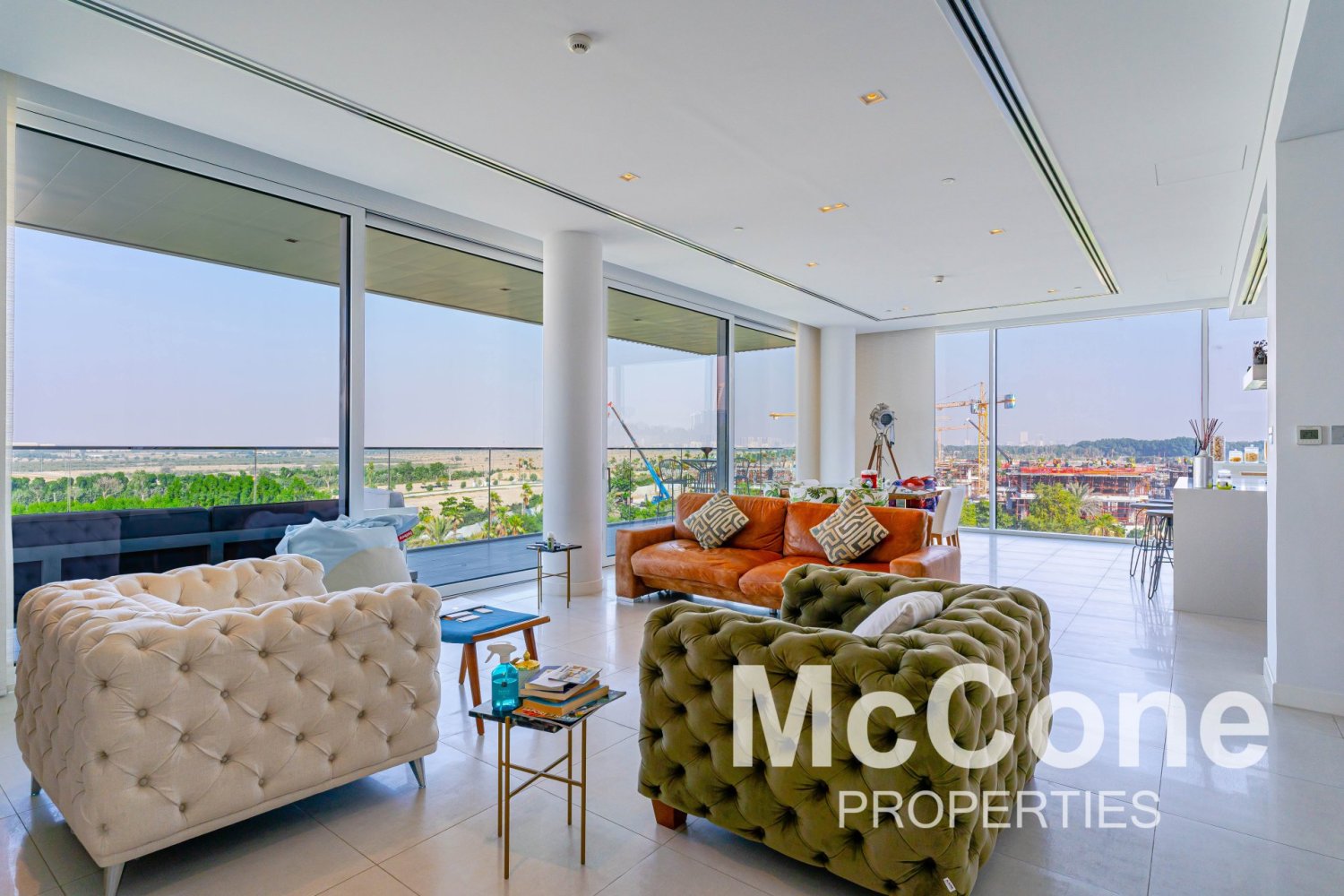 Квартира с 2 спальнями в Аль-Барари, ОАЭ № 28252