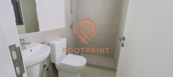 5 bedrooms Villa in Dubai, UAE No. 24560 6