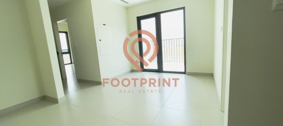 5 bedrooms Villa in Dubai, UAE No. 24560 2