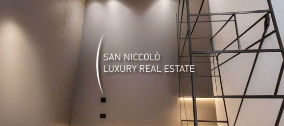 3 rooms Apartment in Florence, Italy No. 85886 9