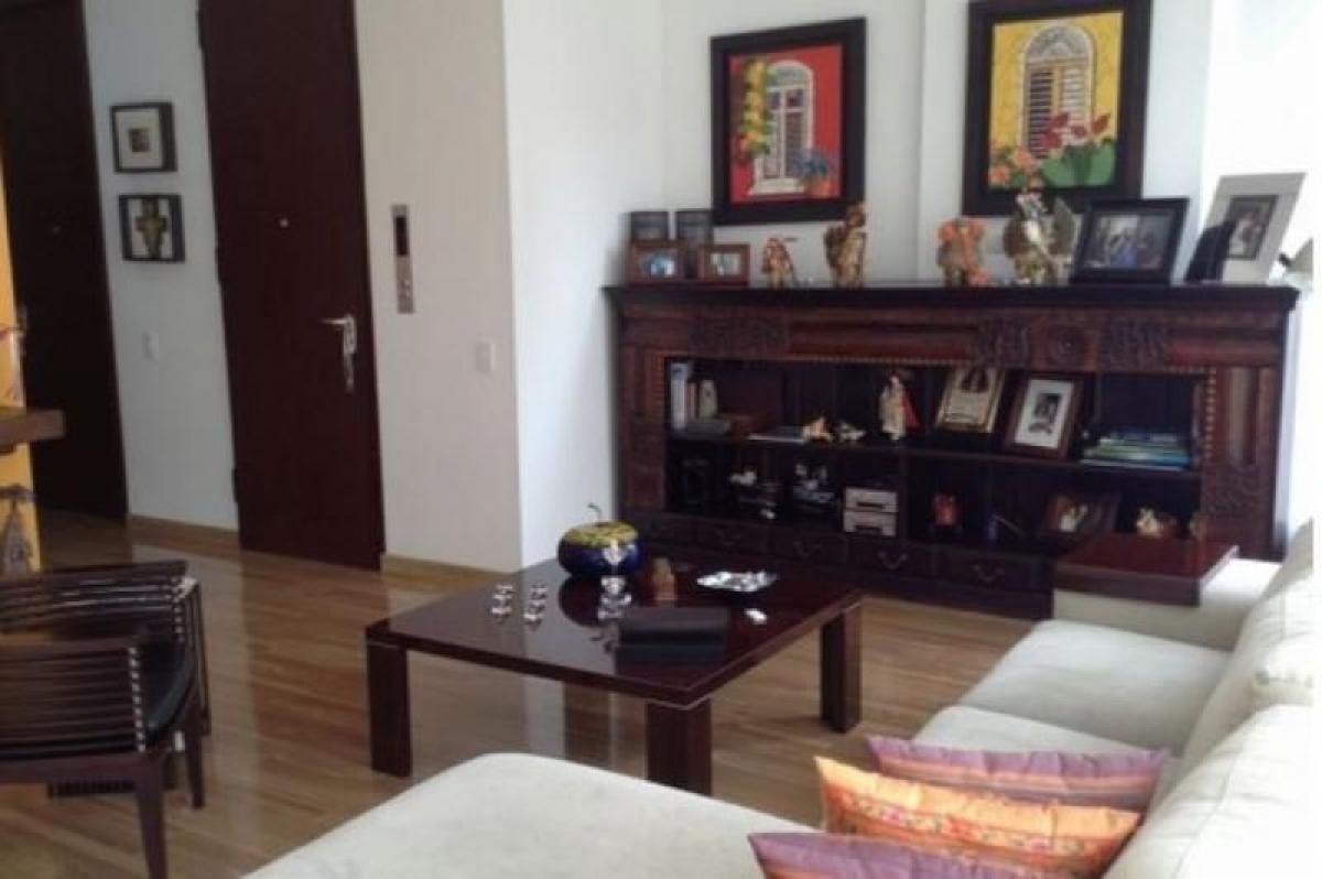 3 bedrooms House in Bogota, Colombia No. 11421