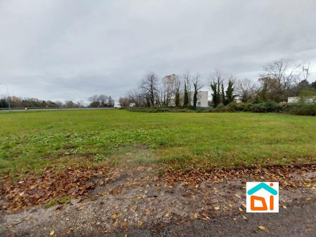 700m² Land in Udine, Italy No. 131747