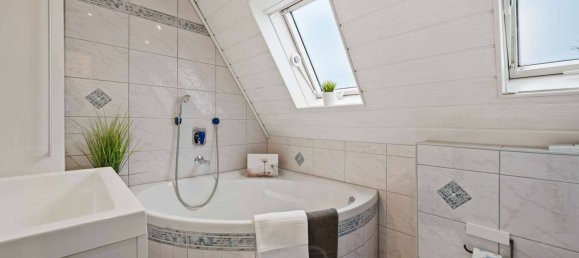 2غرفة تاون هاوس في Baden-Wurttemberg, Germany رقم 92523 10