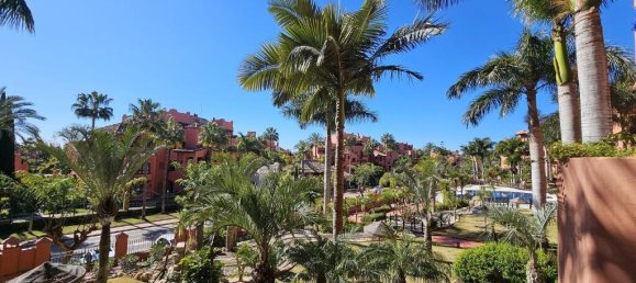 3 Schlafzimmer Wohnung in Estepona, Spain, Nr. 53004 14