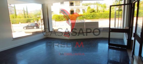 36m² Commercial property in Quarteira, Portugal No. 204197 4