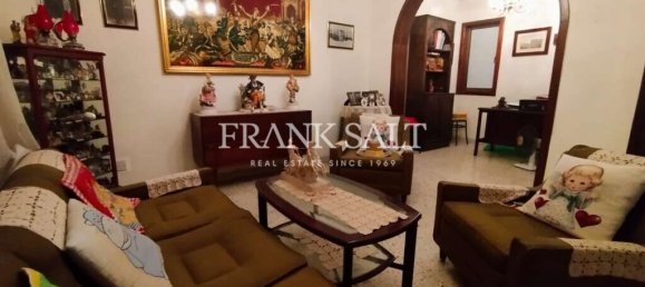 3 chambres Maison à Birkirkara, Malta No. 2842 4