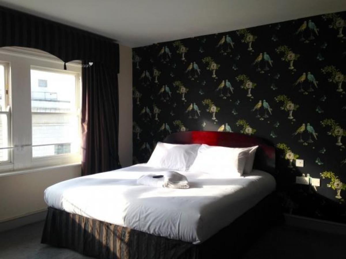 3 bedrooms House in Pune, India No. 9896