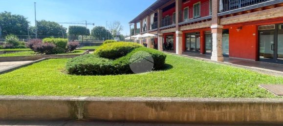 2 rooms Commercial property in Castenedolo, Italy No. 262568 9