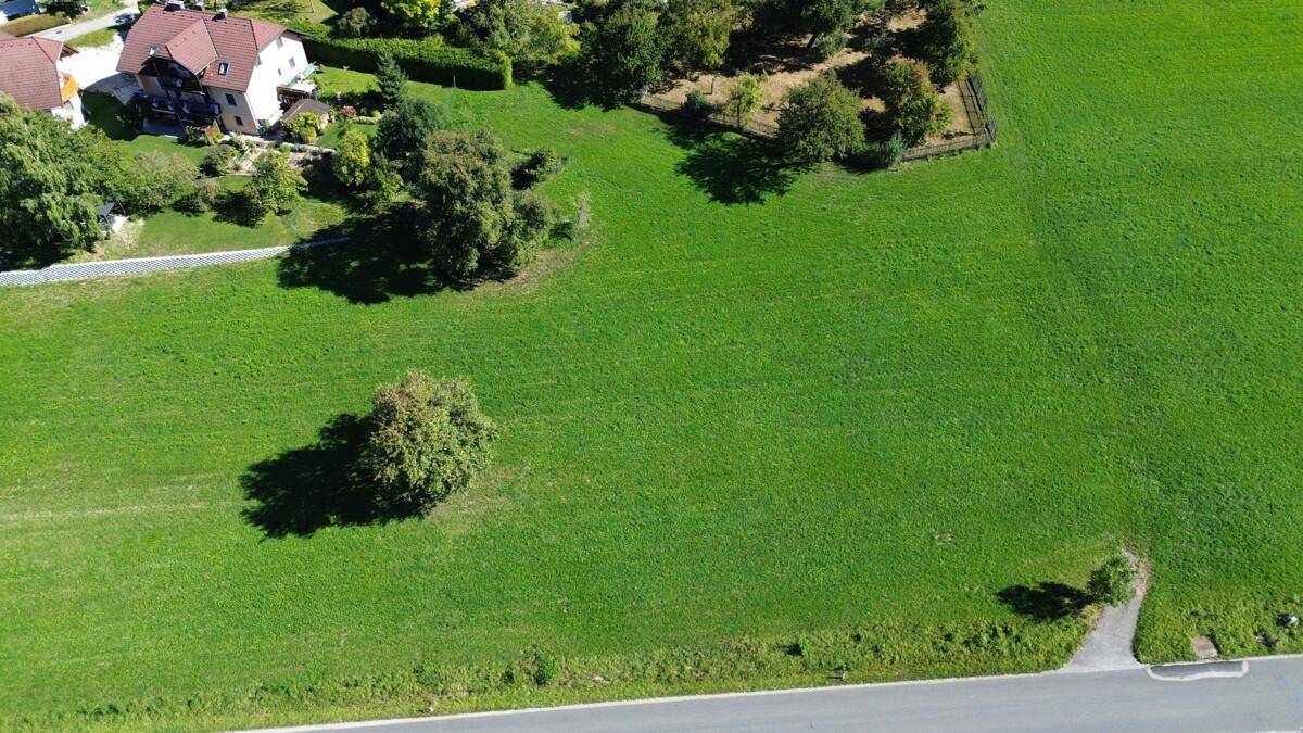  Land in Lower Austria, Austria No. 236835