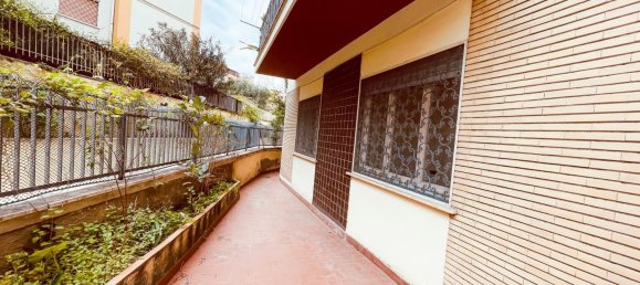 3 rooms Apartment in Rome, Italy No. 71458 19