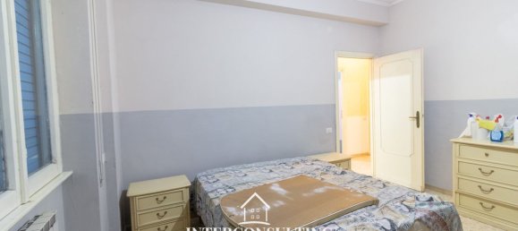 3 rooms Apartment in Rome, Italy No. 71458 8