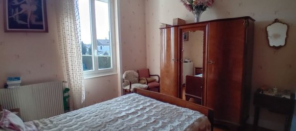 3 Schlafzimmer Haus in Le Coteau, France, Nr. 275565 5