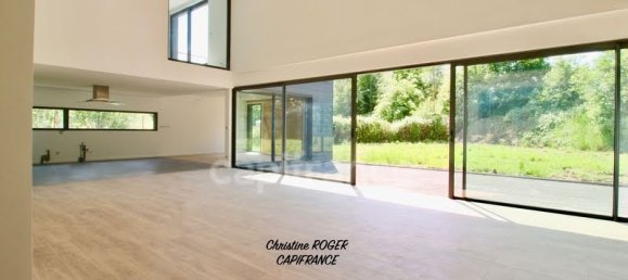 Вилла с 8 комнатами в Сизуен, Франция № 156761 3