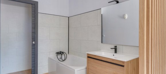 Дом с 4 спальнями в Сен-Дени-де-Пиль, Франция № 278722 13