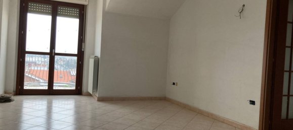 2 bedrooms Apartment in Moncalieri, Italy No. 44374 13