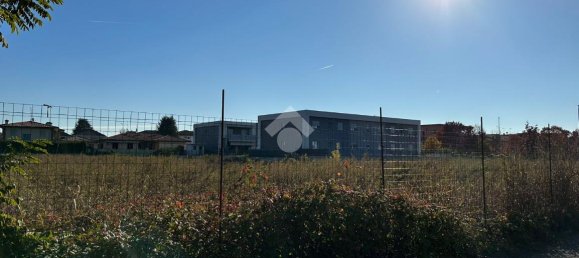 2374m² Land in Palazzolo sull'Oglio, Italy No. 2102 14