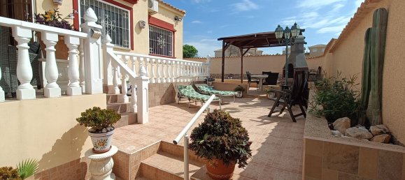 Casa de 2 dormitorios en Alicante, Spain No. 133322 22