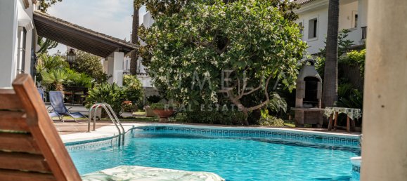 5 bedrooms Villa in Marbella, Spain No. 115001 13