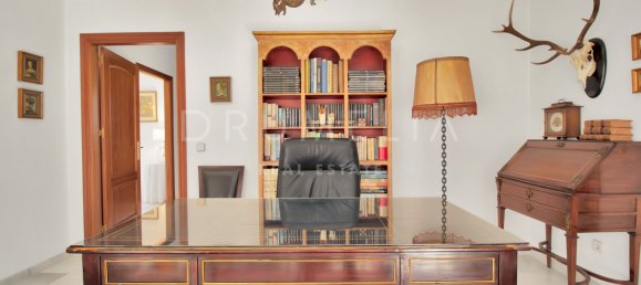 5 bedrooms Villa in Marbella, Spain No. 115001 40