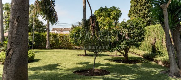 5 bedrooms Villa in Marbella, Spain No. 115001 15