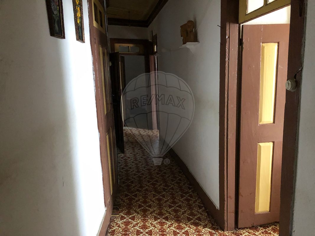 Casa de 4 dormitorios en Aveloso, Portugal No. 30463