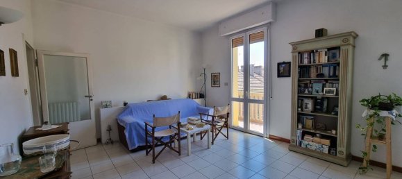 6 bedrooms Apartment in Bologna, Italy No. 372103 5