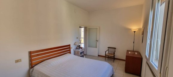 6 bedrooms Apartment in Bologna, Italy No. 372103 14