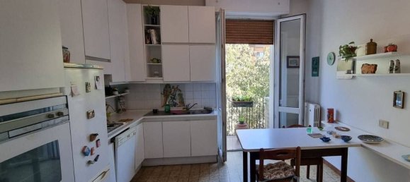 6 bedrooms Apartment in Bologna, Italy No. 372103 12