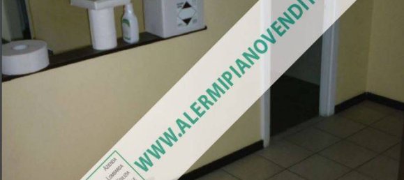 2 bedrooms Apartment in Milan, Italy No. 244757 6