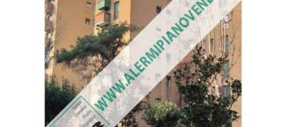 2 bedrooms Apartment in Milan, Italy No. 244757 2