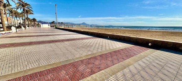 3 bedrooms Apartment in Alicante, Spain No. 125382 24