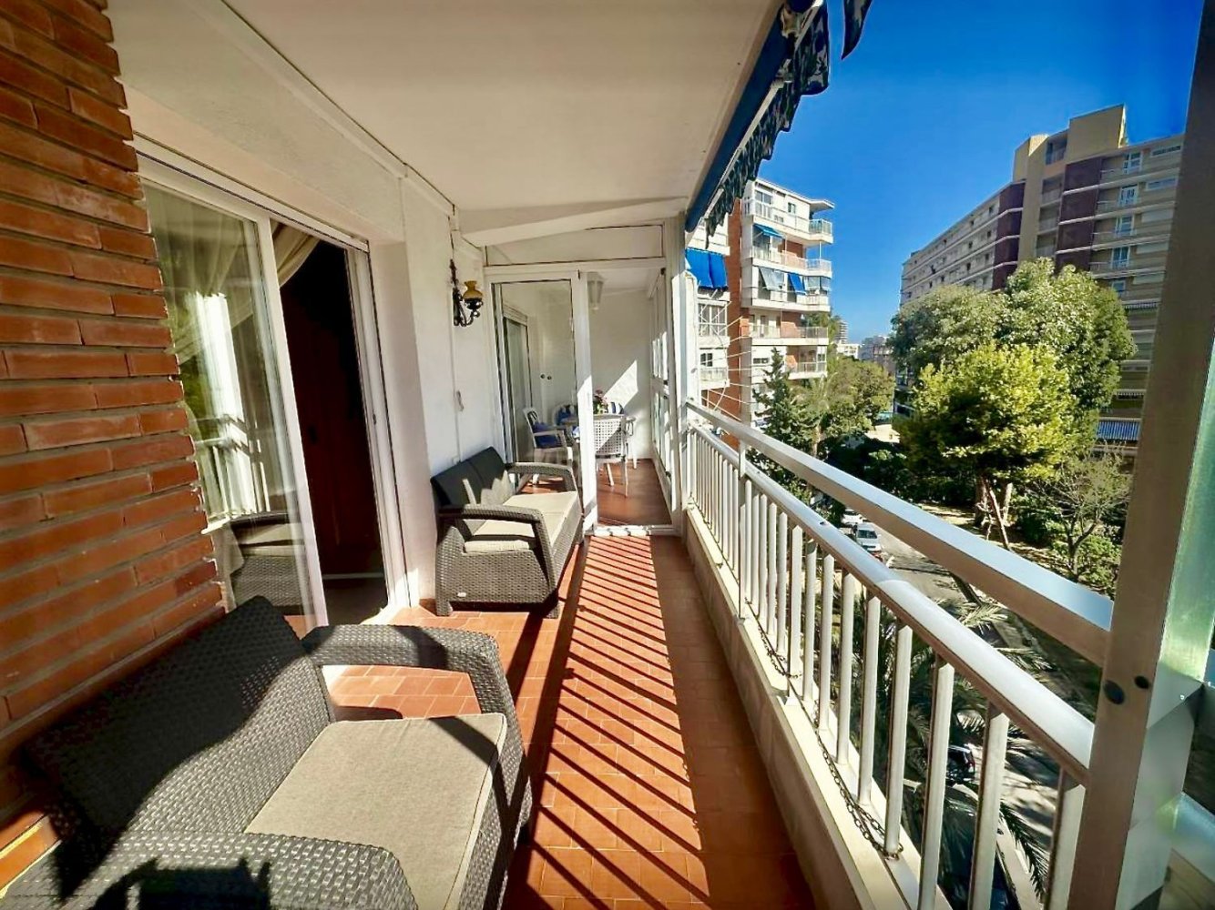 3 bedrooms Apartment in Alicante, Spain No. 125382