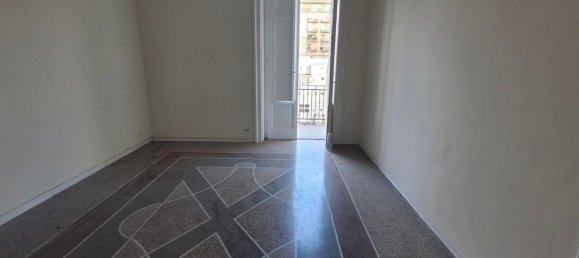 3-salle Appartement à Taranto, Italy No. 285284 16