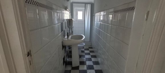 3-salle Appartement à Taranto, Italy No. 285284 22