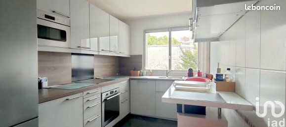 3 bedrooms Apartment in Paris, France No. 362705 7