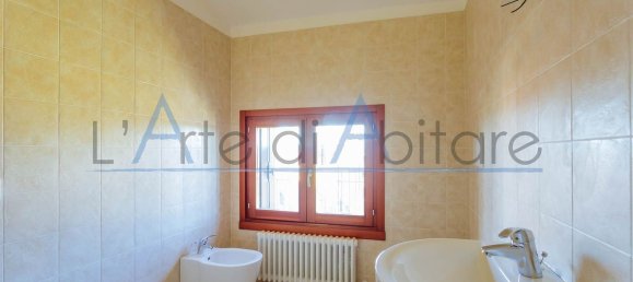 Apartamento de 6 habitaciónes en Bovolenta, Italy No. 62482 10
