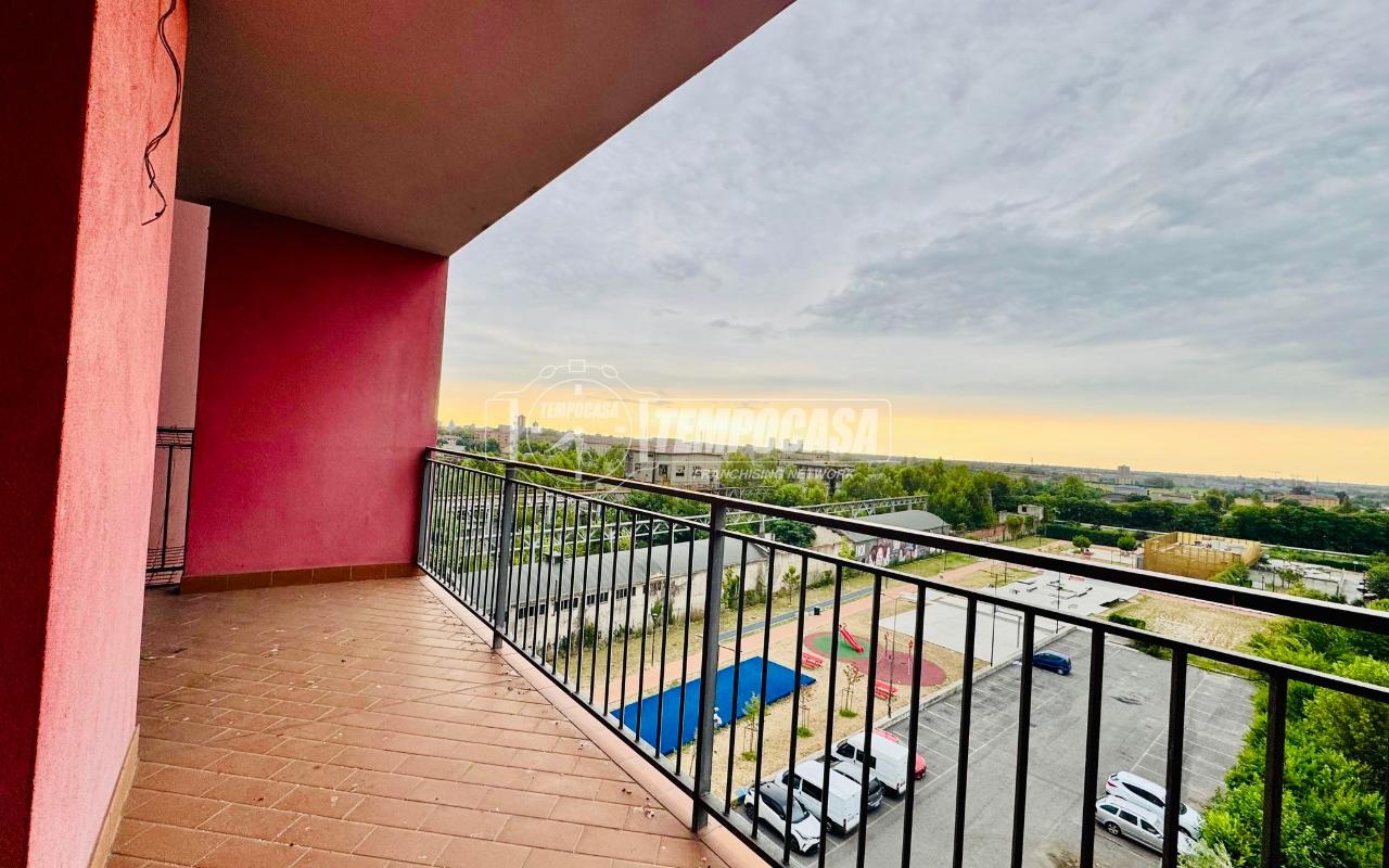 Apartamento de 3 divisões em Brescia, Italy N.º 3126