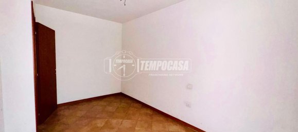 Apartamento de 3 divisões em Brescia, Italy N.º 3126 12