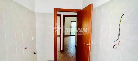 Apartamento de 3 divisões em Brescia, Italy N.º 3126 15