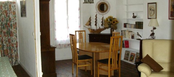 2 Schlafzimmer Haus in Brezolles, France, Nr. 90255 2